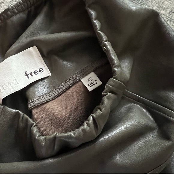 Wilfred Free
Daria Pant  size XS - Picture 5 of 8